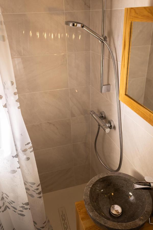 Studio De Charme Apartment Saint-Georges-de-Didonne Bagian luar foto